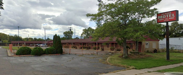 Alpine Motel - From Web Listing (newer photo)